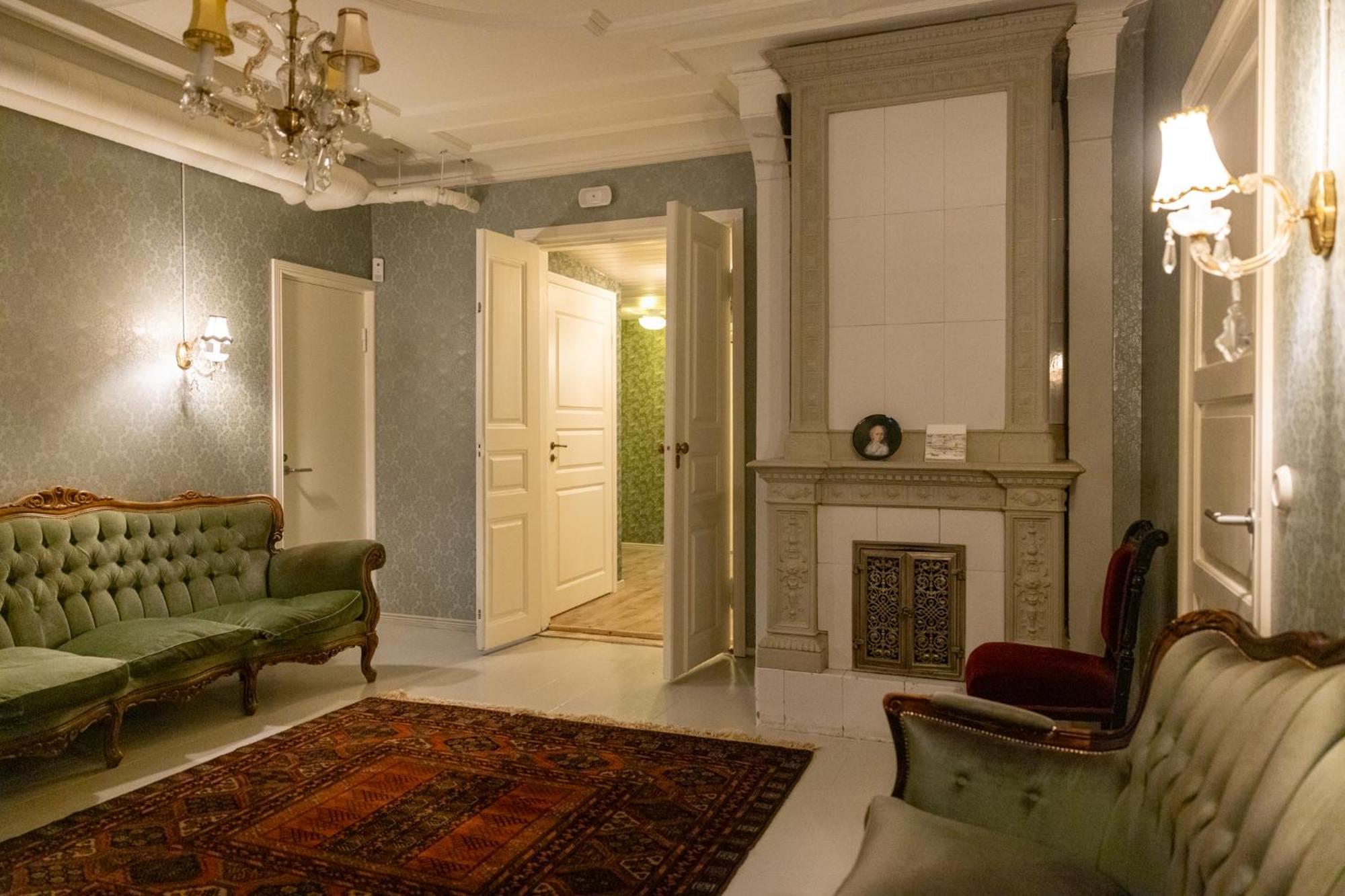 Hostel Cafe Huvila Оулу Екстер'єр фото