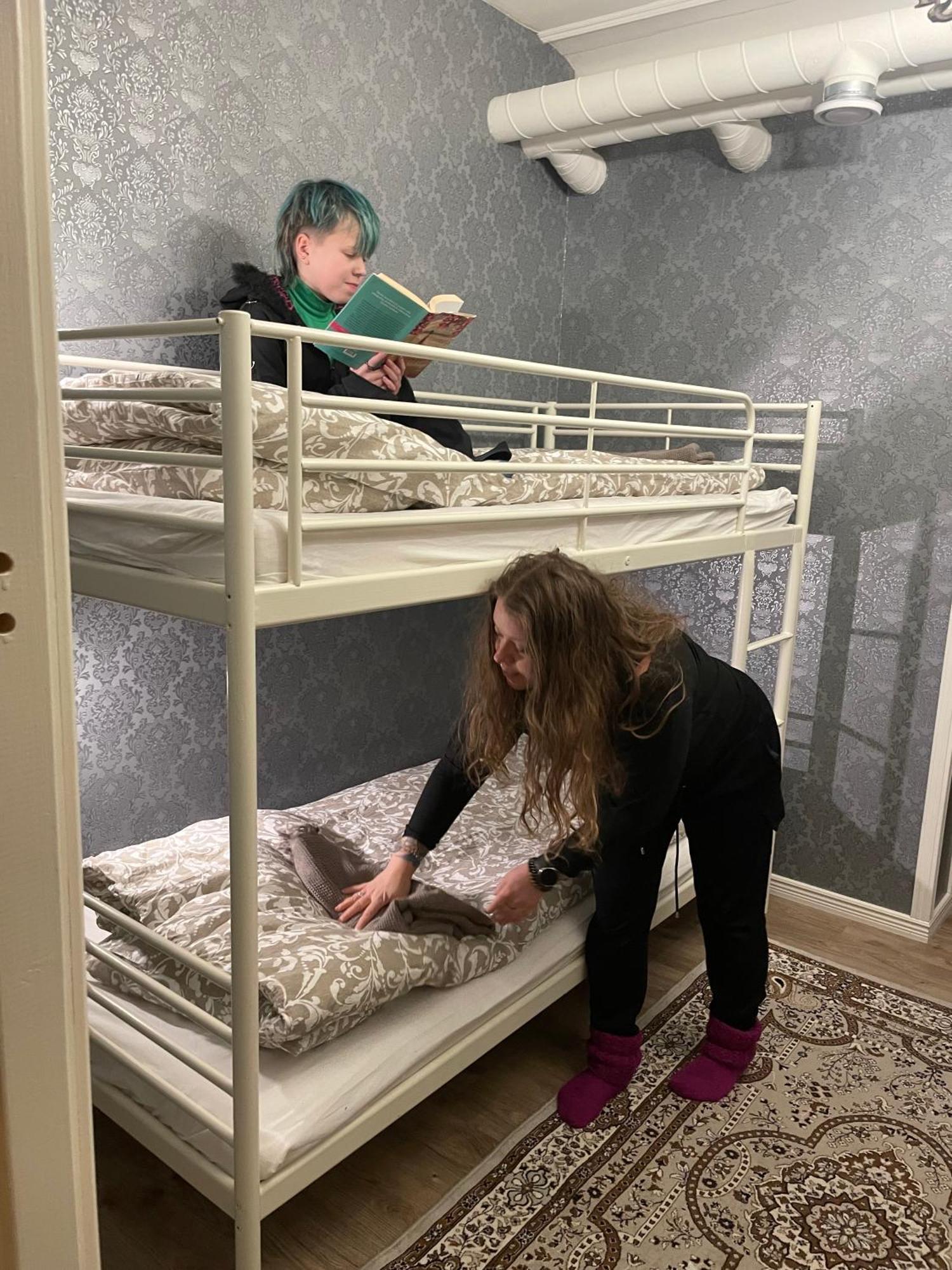 Hostel Cafe Huvila Оулу Екстер'єр фото